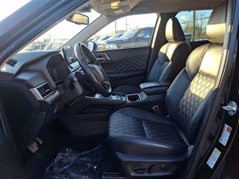 Used 2023 Mitsubishi Outlander SEL 40th Anniversary image 14