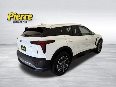 Used 2025 Chevrolet Blazer EV LT AWD/4WD image 6
