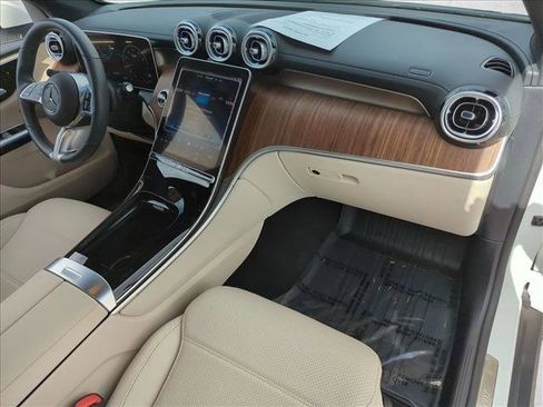 Used 2023 Mercedes-Benz GLC 300 4MATIC image 21