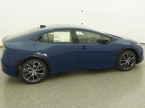 New 2026 Toyota Prius XLE image 10