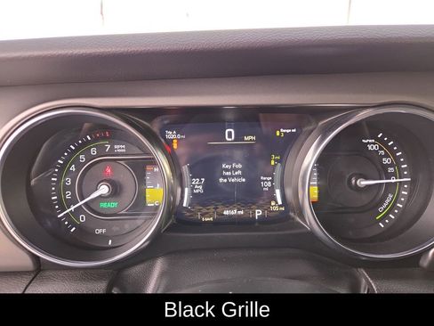 Used 2023 Jeep Wrangler Unlimited image 16