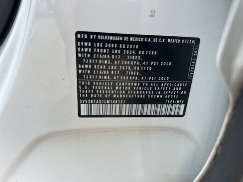 Used 2020 Volkswagen Tiguan SE w/ Panoramic Sunroof Package image 35