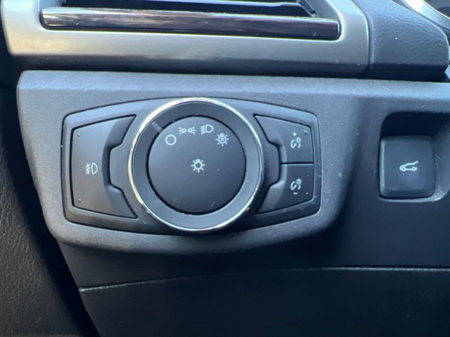 Used 2013 Ford Fusion SE FWD image 21