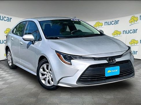 Used 2024 Toyota Corolla LE FWD image 1