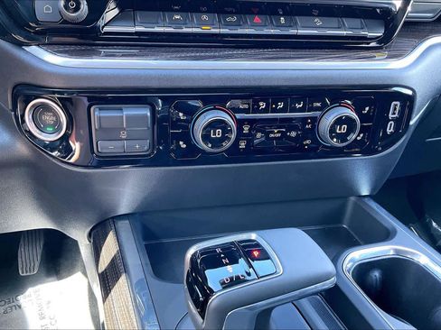 Used 2026 Chevrolet Silverado 1500 LT Trail Boss w/ Convenience Package II AWD/4WD image 55