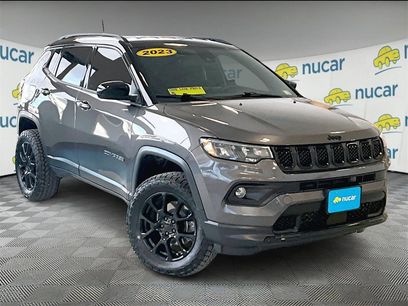 Used 2023 Jeep Compass Altitude