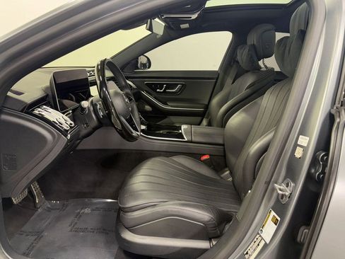 Used 2023 Mercedes-Benz S 580 S 580 w/ AMG Line image 8
