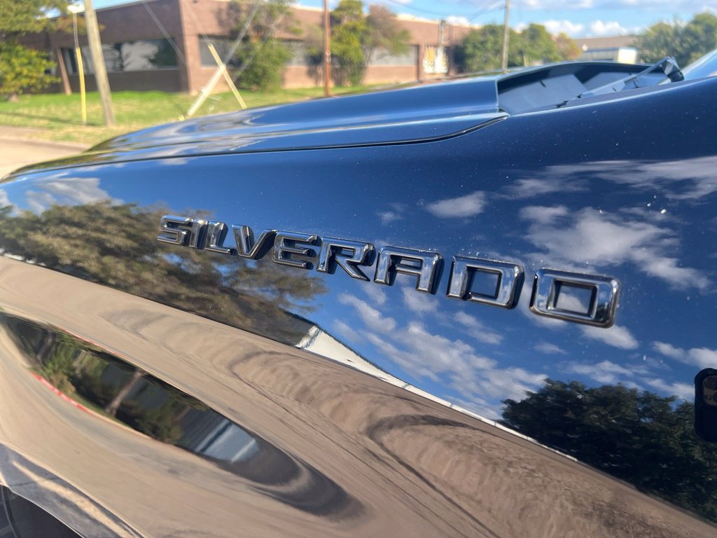 Used 2022 Chevrolet Silverado 1500 Custom w/ Rally Edition AWD/4WD image 3