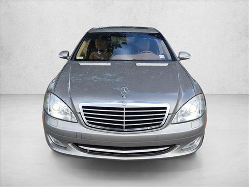 Used 2007 Mercedes-Benz S 550 image 2