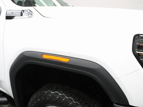 Used 2024 GMC Sierra 2500 Pro image 24