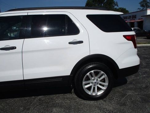 Used 2017 Ford Explorer 4WD image 12