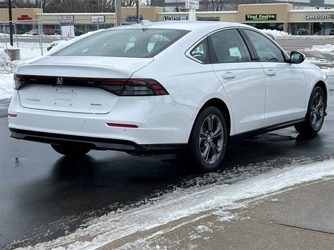 New 2025 Honda Accord EX-L image 8