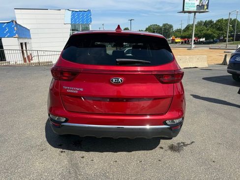 Certified 2022 Kia Sportage LX FWD image 6