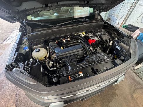 Used 2025 Ford Bronco Sport Badlands image 33