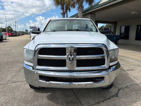 Used 2014 RAM 2500 Tradesman w/ Chrome Appearance Group AWD/4WD image 11