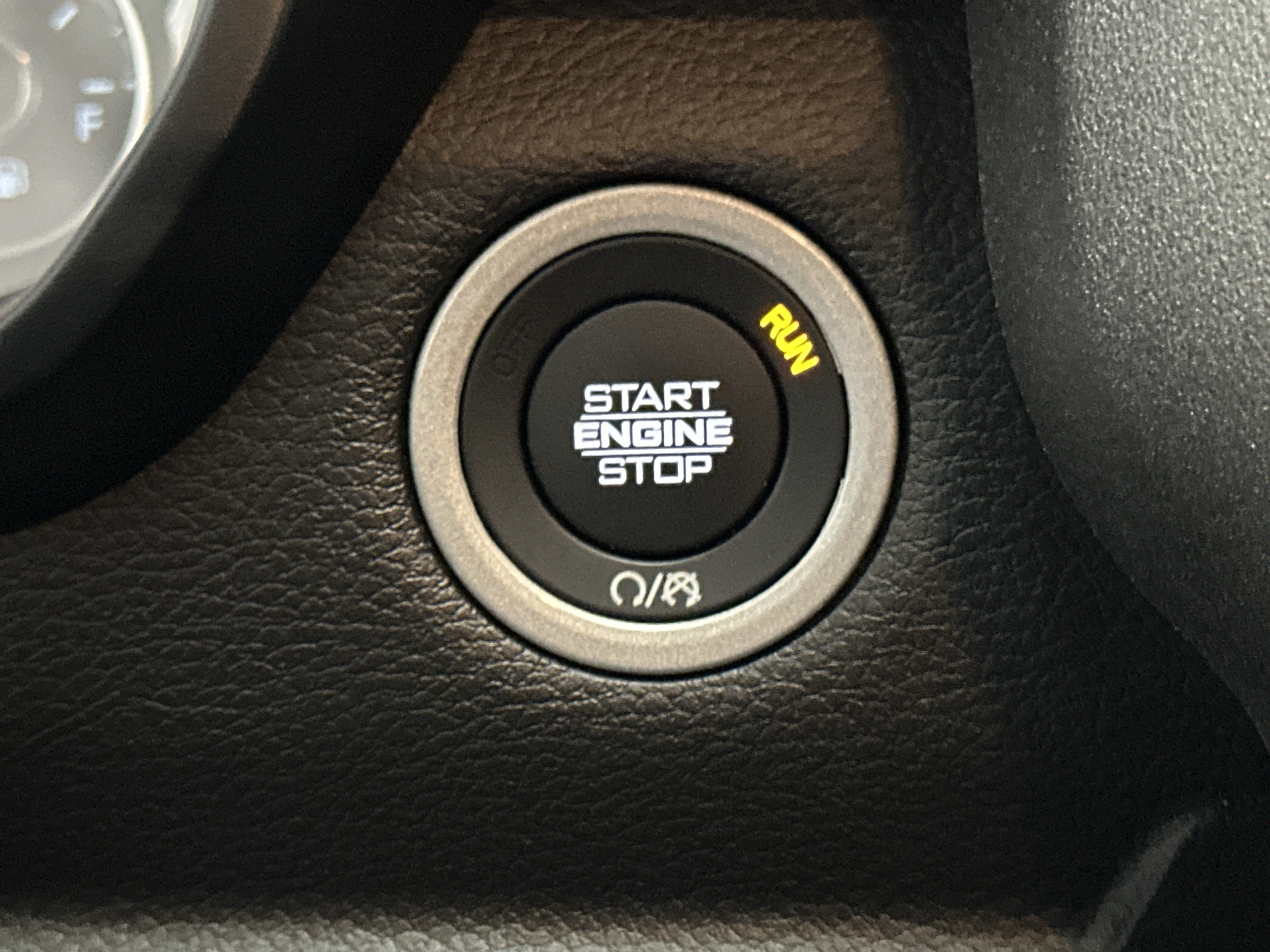 Used 2025 RAM 1500 Tradesman w/ Night Edition AWD/4WD image 31