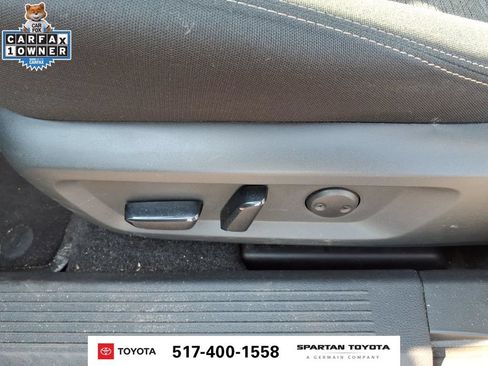 Used 2023 Nissan Rogue SV FWD image 15