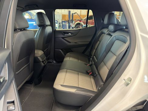 New 2026 Chevrolet Equinox LT AWD/4WD image 27