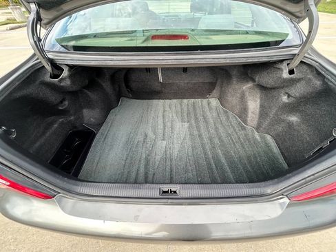 Used 2004 Toyota Camry LE image 10