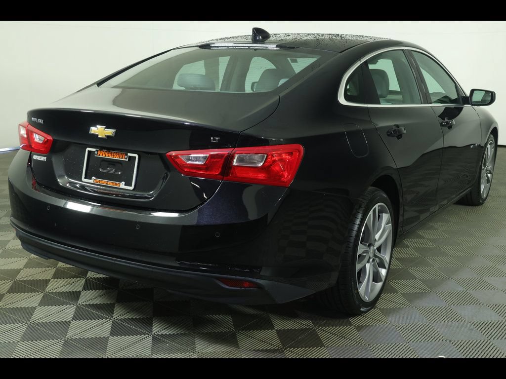 Used 2025 Chevrolet Malibu LT FWD image 12