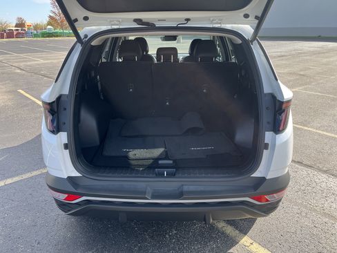 Used 2023 Hyundai Tucson SEL w/ Convenience Package AWD/4WD image 16