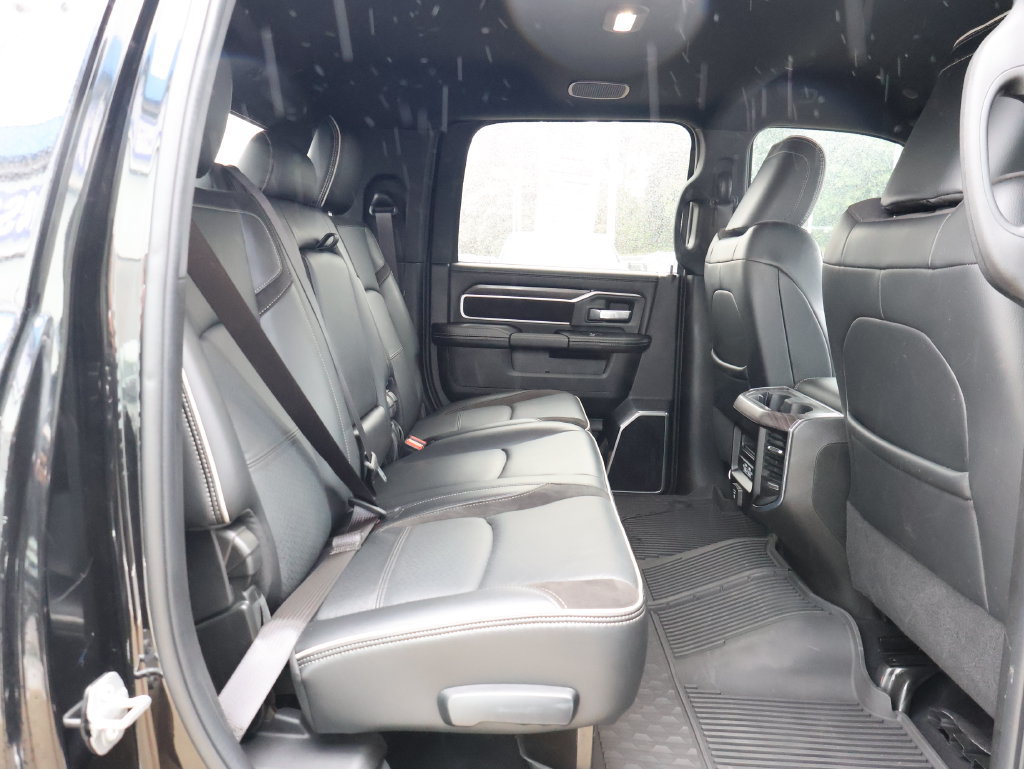Used 2025 RAM 2500 Laramie AWD/4WD image 34