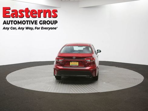 Used 2023 Toyota Corolla LE image 37