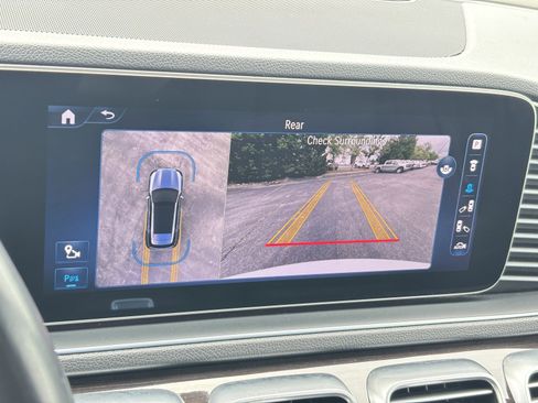 Used 2024 Mercedes-Benz GLE 350 4MATIC w/ 3rd Row Seat Package image 5