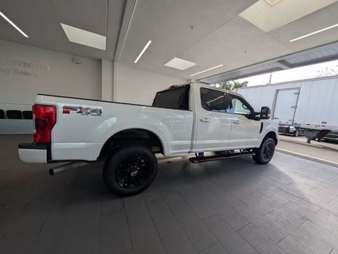 Used 2019 Ford F250 Lariat w/ Lariat Ultimate Package image 12