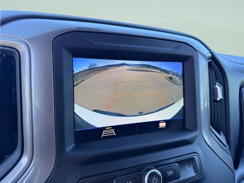 Used 2023 Chevrolet Silverado 3500 W/T w/ Gooseneck/5TH Wheel Package image 33