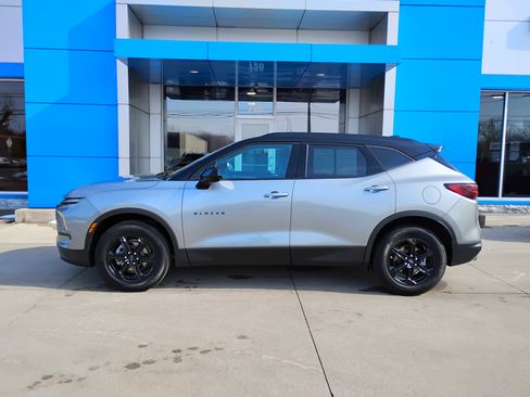 Used 2023 Chevrolet Blazer LT w/ Convenience Package image 28