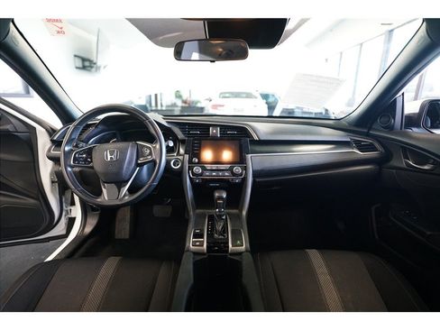 Used 2020 Honda Civic EX image 13
