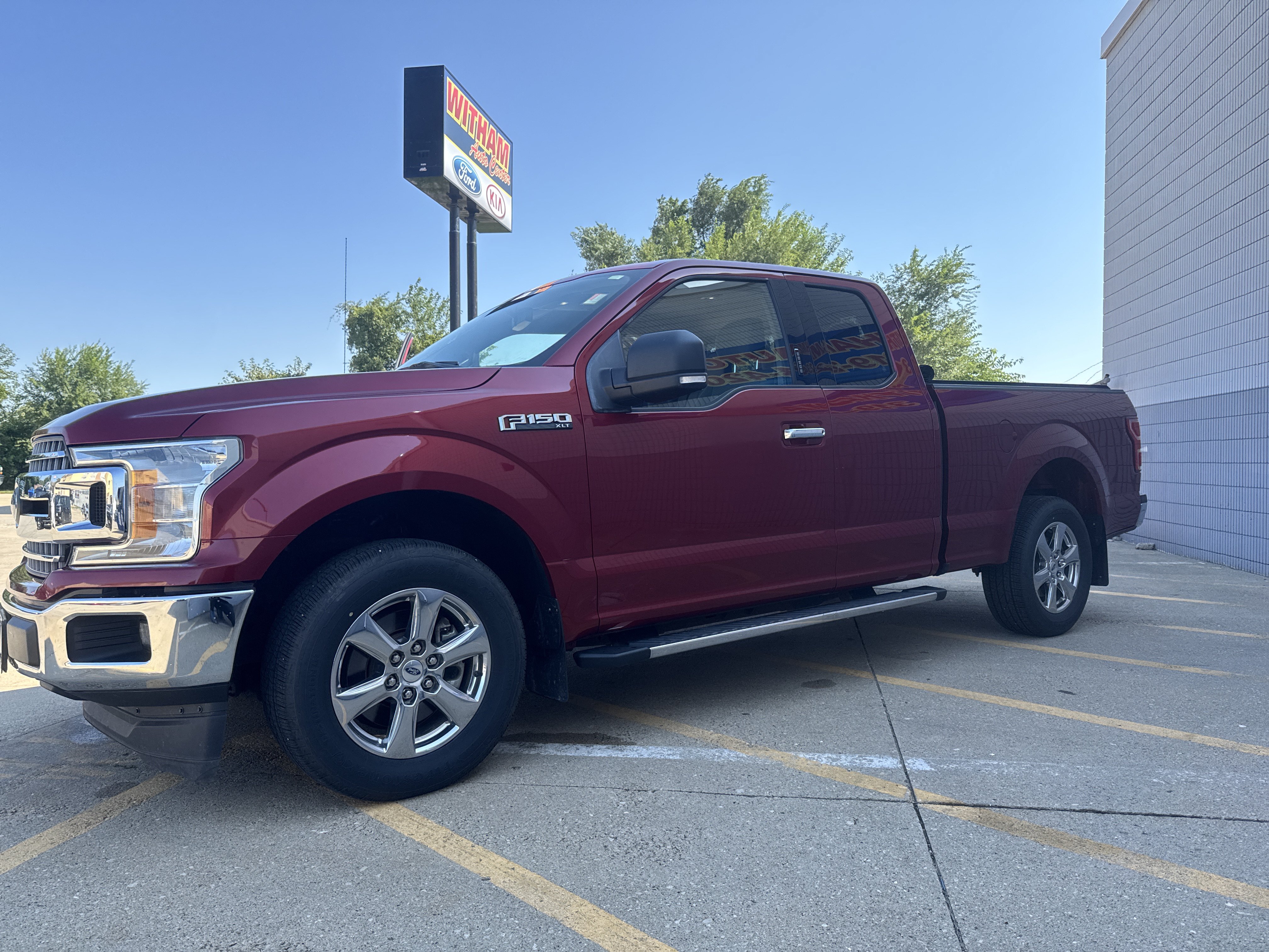 Used 2018 Ford F150 XLT w/ Equipment Group 302A Luxury RWD image 12