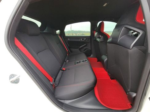 Certified 2024 Honda Civic Type R image 12