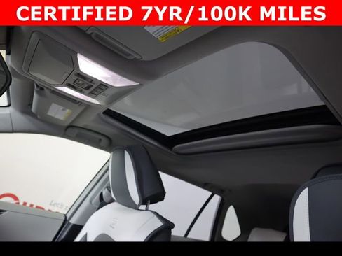 Used 2025 Toyota RAV4 XLE w/ Convenience Package AWD/4WD image 30