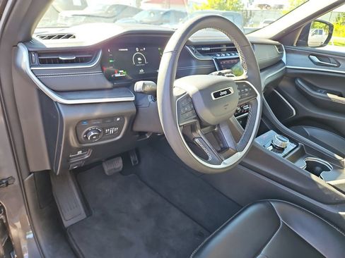 Used 2024 Jeep Grand Cherokee Limited 4xe AWD/4WD image 20