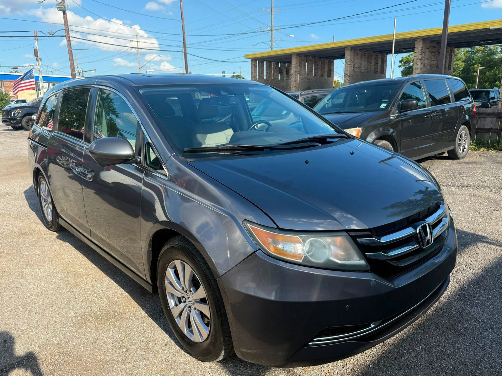 Used 2014 Honda Odyssey EX-L image 1