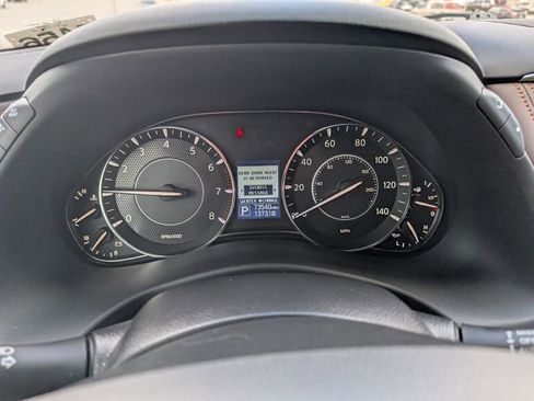 Used 2020 Nissan Armada Platinum w/ Platinum Reserve Package image 22