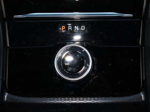 New 2026 Jeep Grand Cherokee Altitude RWD image 17
