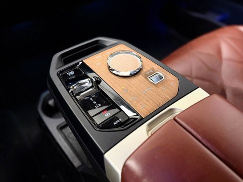 Used 2024 BMW iX M60 image 22