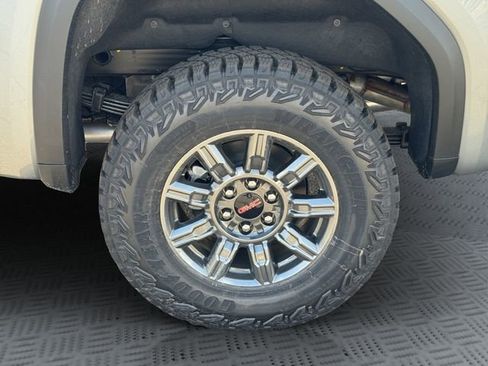 New 2026 GMC Sierra 1500 AT4X w/ LPO, Black Badging Package AWD/4WD image 29
