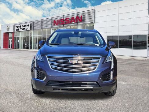 Used 2019 Cadillac XT5 Luxury image 2