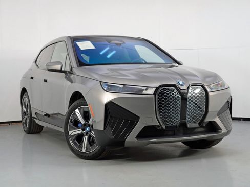 Used 2024 BMW iX xDrive50 w/ Sport Package image 64