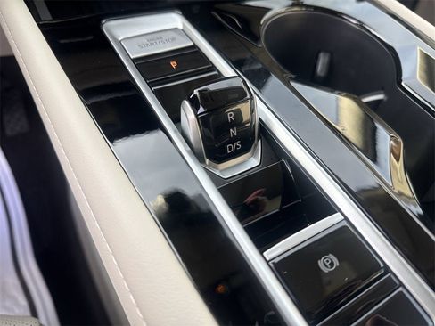 New 2026 Volkswagen Atlas SE image 35