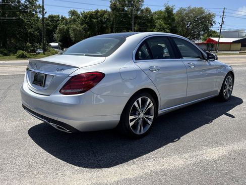 Used 2016 Mercedes-Benz C 300 Sedan image 5