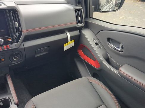 New 2025 Nissan Frontier PRO-4X image 16