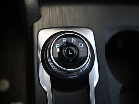 Used 2024 Ford Escape Platinum AWD/4WD image 26