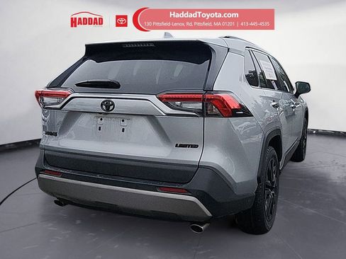 Certified 2022 Toyota RAV4 Limited image 5