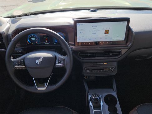 New 2025 Ford Bronco Sport Outer Banks w/ Outer Banks Tech Package+ image 23