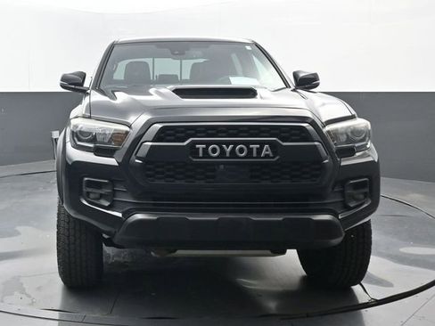 Used 2018 Toyota Tacoma TRD Pro AWD/4WD image 21